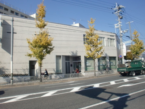 グランデール山科(京都銀行山科中央支店)