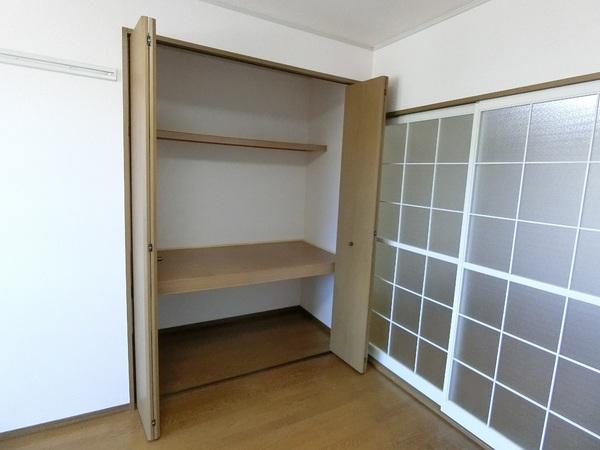 クレスト平山
