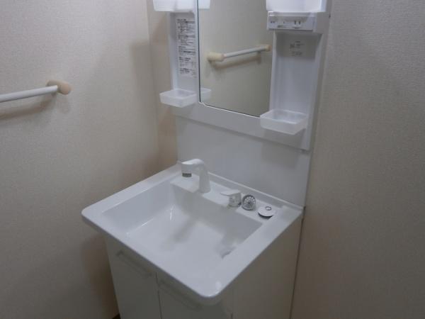クレスト平山
