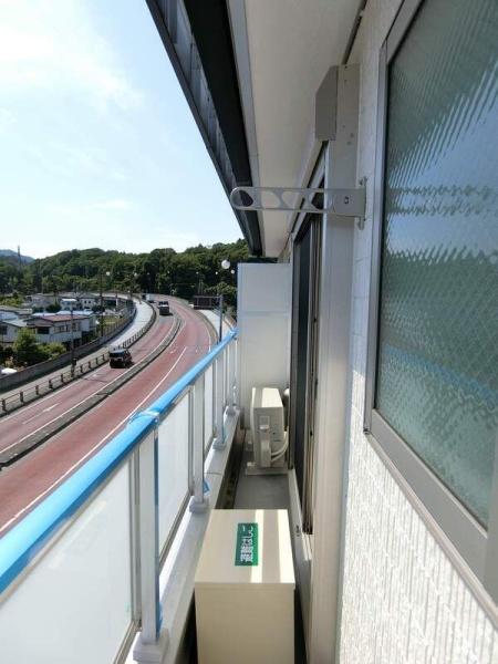 リブリ・ルーチェテラス