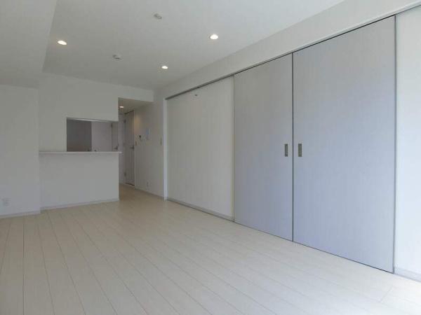 リブリ・ルーチェテラス