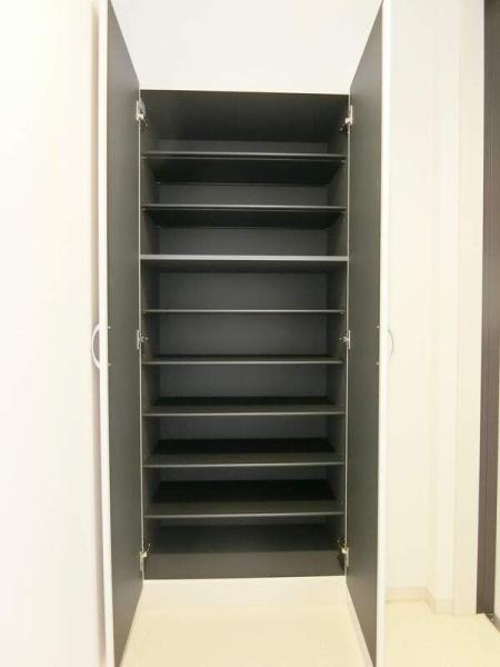 リブリ・ルーチェテラス