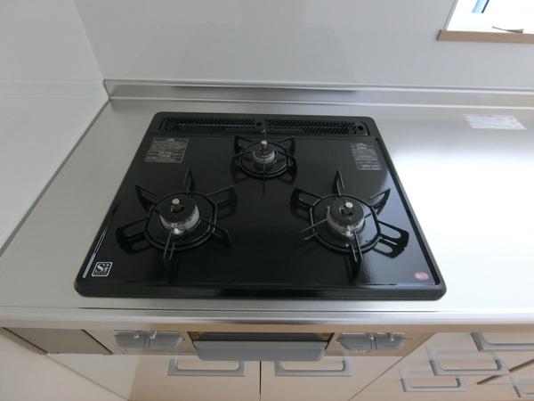 F'NEST万町貸戸建　全5棟2号棟