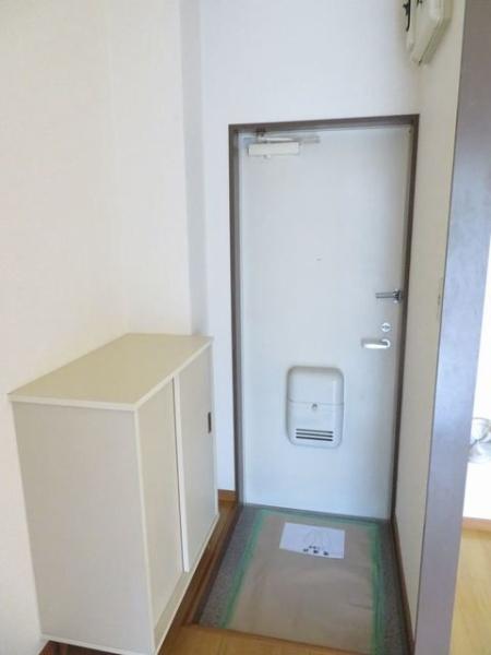 シャトルサカエ