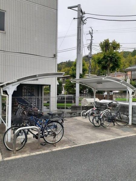 八王子市石川町のマンション