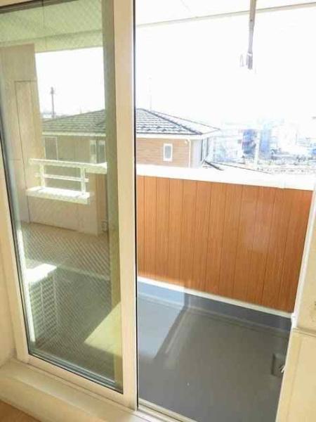 モデルノ　アロッジオ