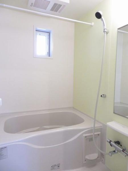 モデルノ　アロッジオ