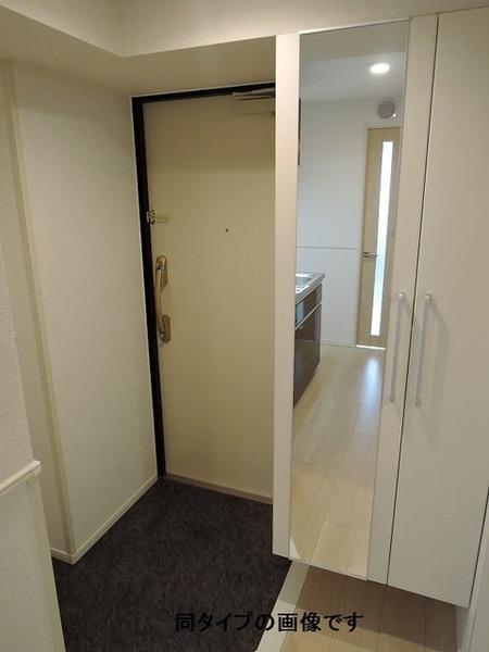 八王子市下柚木２丁目のマンション