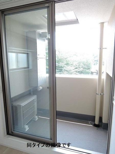 八王子市下柚木２丁目のマンション