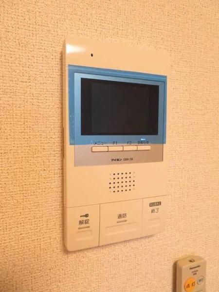 ヴィルヌーヴ　宇津木