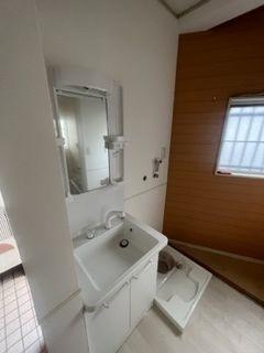 横川町貸家