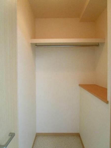 八王子市越野のマンション