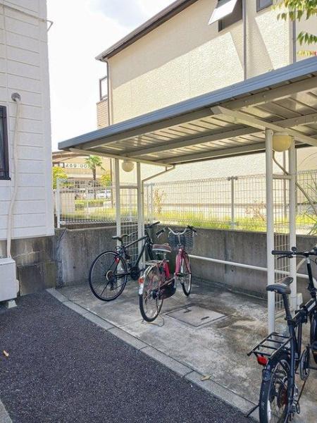 八王子市七国２丁目のマンション