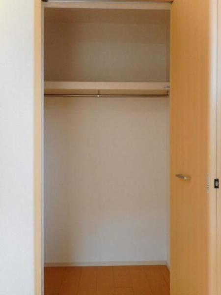 八王子市西片倉２丁目のアパート