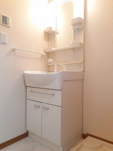 ヴィラ　ジャスティス1