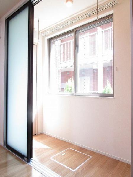 ヒミコ　レジデンス　多摩桜A