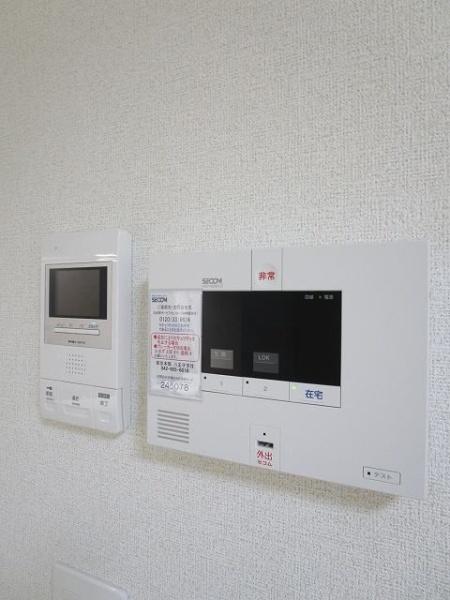 シュトラーレ　八日町