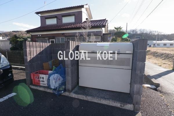 八王子市長沼町のアパート