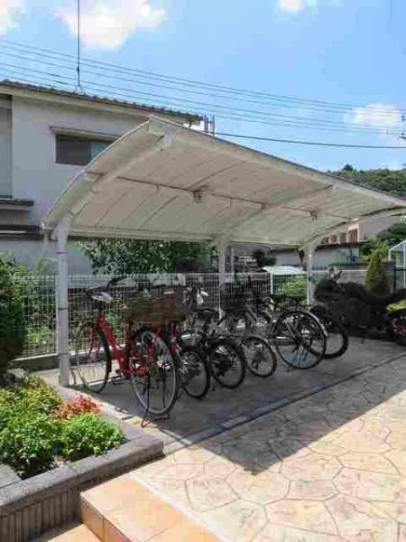 八王子市大楽寺町のアパート