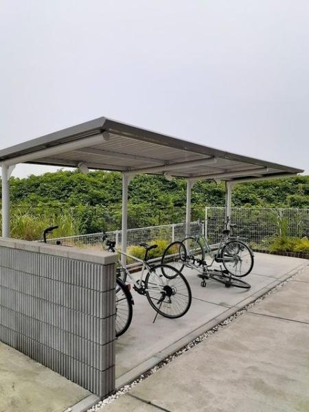 日野市大字川辺堀之内のアパート