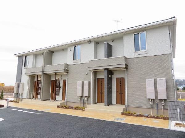日野市大字川辺堀之内のアパート
