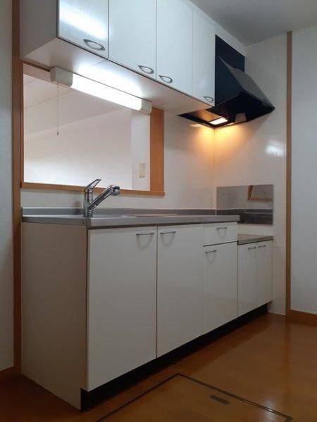 八王子市下恩方町のアパート