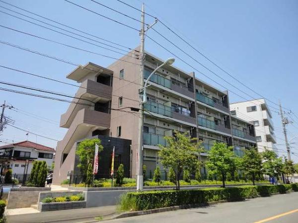 日野市万願寺３丁目のマンション