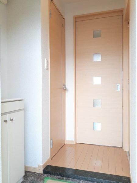 日野市万願寺３丁目のマンション