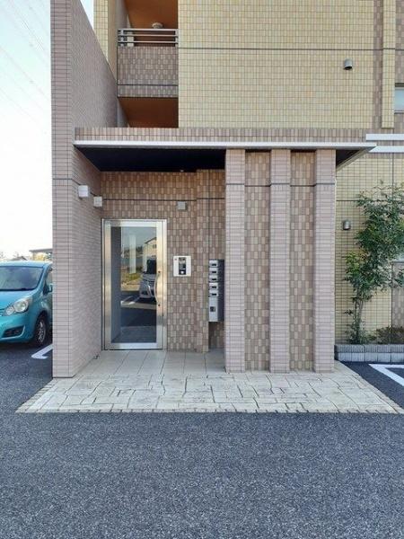 ヴィルヌーヴ　宇津木