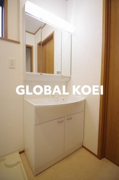 八王子市左入町のアパート