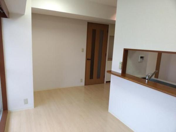 日野市日野本町３丁目のマンション