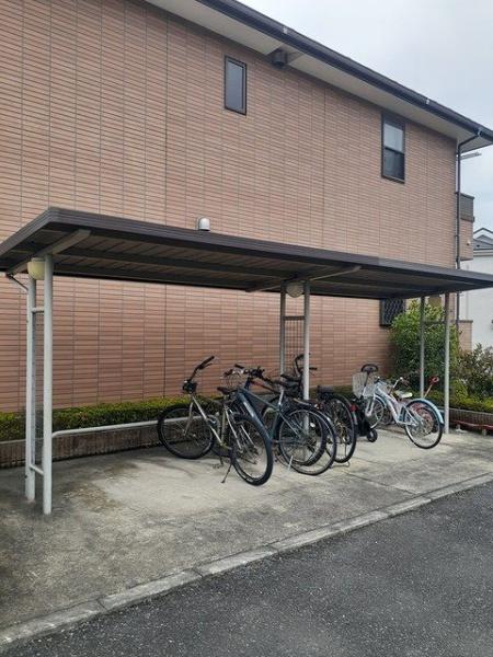 八王子市丹木町３丁目のアパート