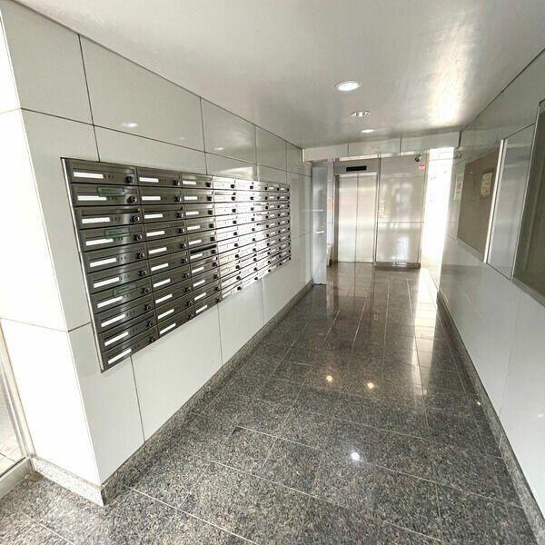 八王子市小比企町のマンション