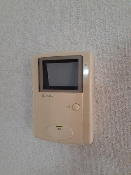 フォーエム
