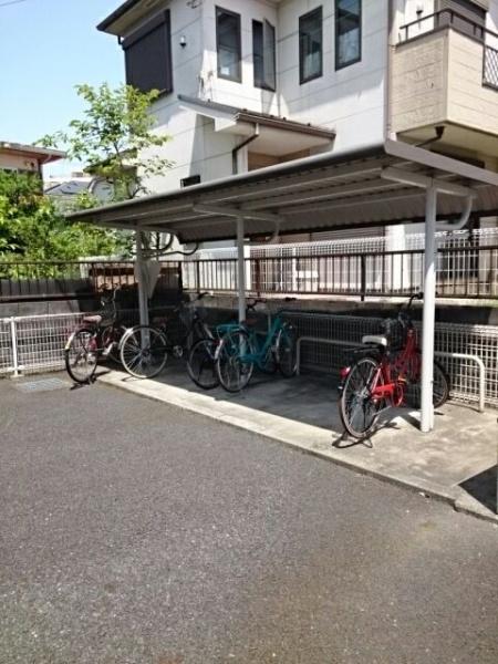 フォーエム