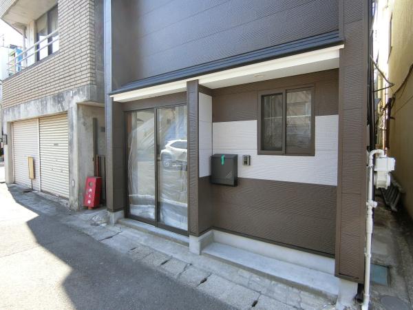 長房町店舗貸家