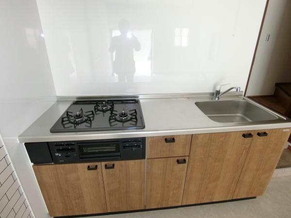 長房町店舗貸家