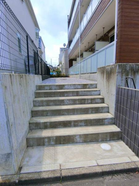八王子市堀之内２丁目のマンション