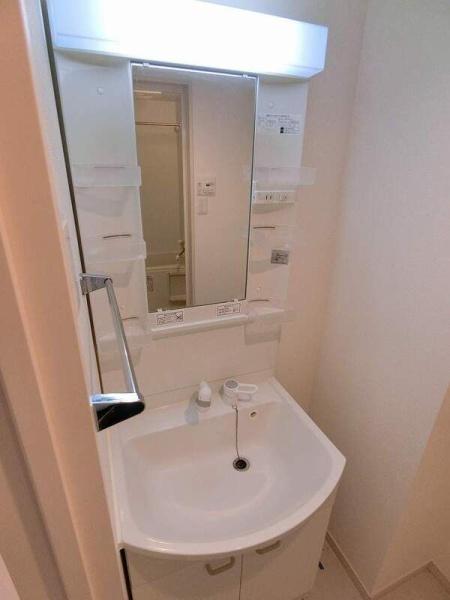 八王子市堀之内２丁目のマンション