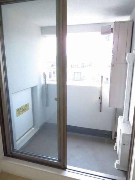 八王子市東浅川町のマンション