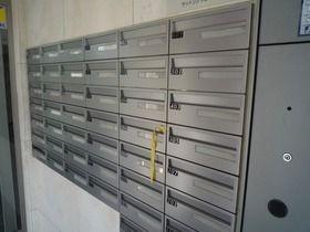 サットンアリビオ八王子