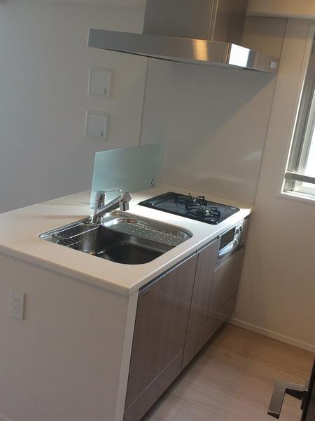 サットンアリビオ八王子