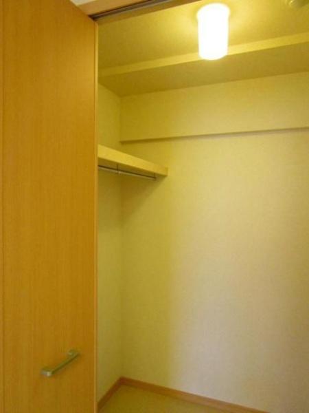 八王子市石川町のマンション