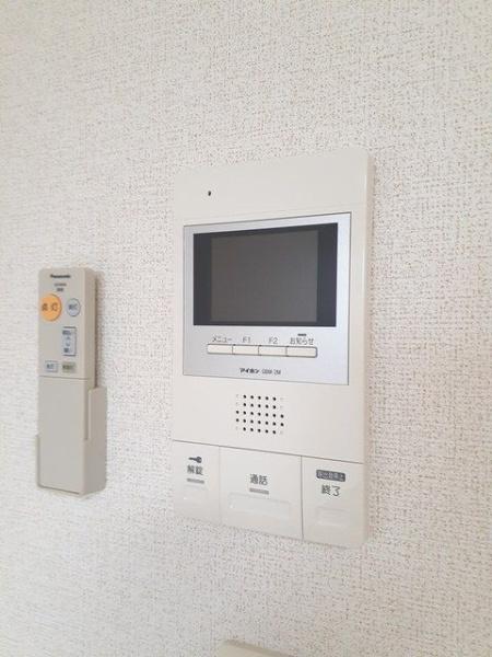 八王子市東浅川町のマンション