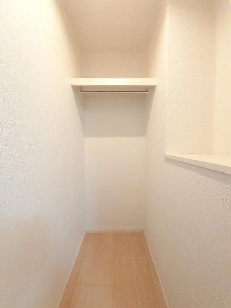 八王子市東浅川町のマンション