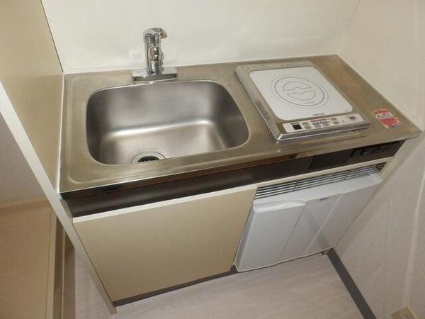 八王子市元本郷町３丁目のマンション