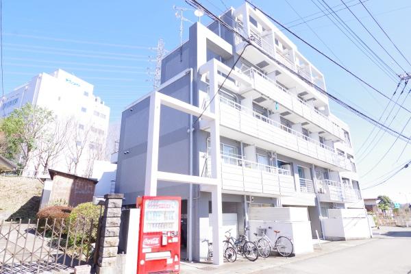 八王子市左入町のマンション