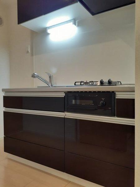 メゾン　ユウソウ