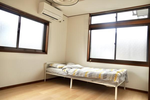 八王子市片倉町の貸家