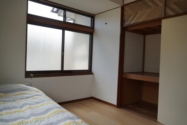 八王子市片倉町の貸家